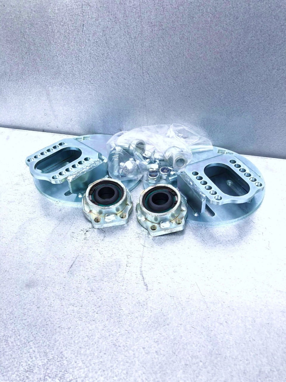MKM Fixed Top Lagers Volvo 740/940