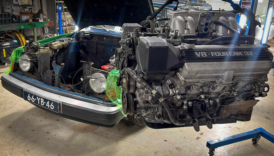 Volvo 245 1977 1UZ-FE 4.0 ZF8HP