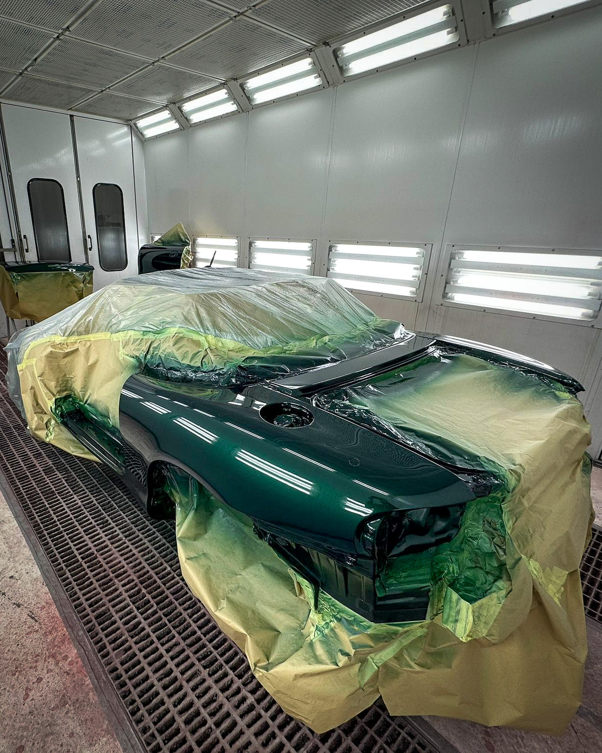 Mazda MX-5 in de LucaCarMods werkplaats