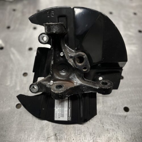 Gebruikt:  Mazda MX-5 Subframe Fuseelichaam incl. lager (links)