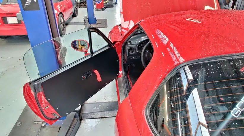 Mazda MX-5 NA Aluminium Deurbekleding (Complete kit) - DCN Performance - Afbeelding 3