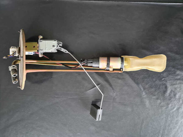 Walbro Brandstofpomp 255L Incl. Filter en aansluitmateriaal